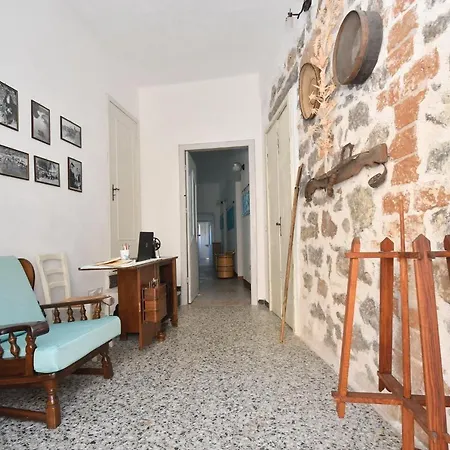 Sa Domo De Sos Massaios Bed & Breakfast