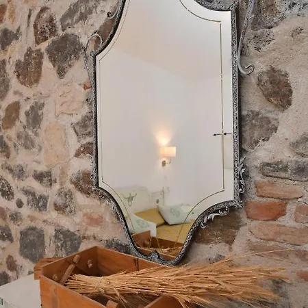 Sa Domo De Sos Massaios Bed & Breakfast *