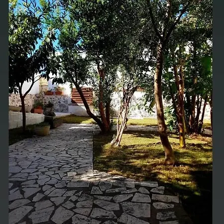 Sa Domo De Sos Massaios Orosei