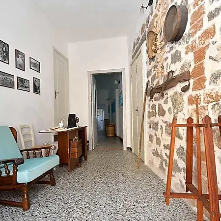 Bed and Breakfast Sa Domo De Sos Massaios