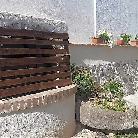 Bed and Breakfast Sa Domo De Sos Massaios Orosei
