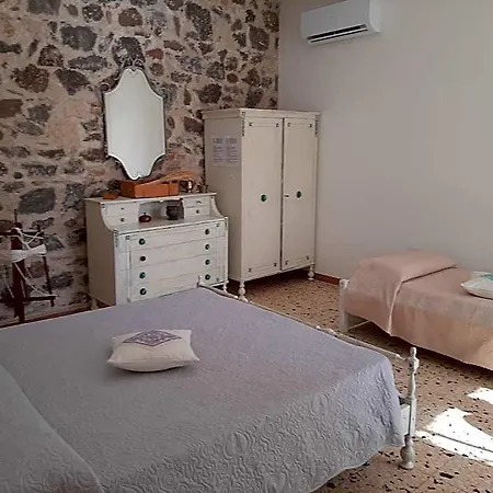 Sa Domo De Sos Massaios Orosei