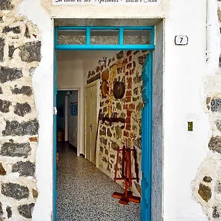 Bed & Breakfast Sa Domo De Sos Massaios Orosei
