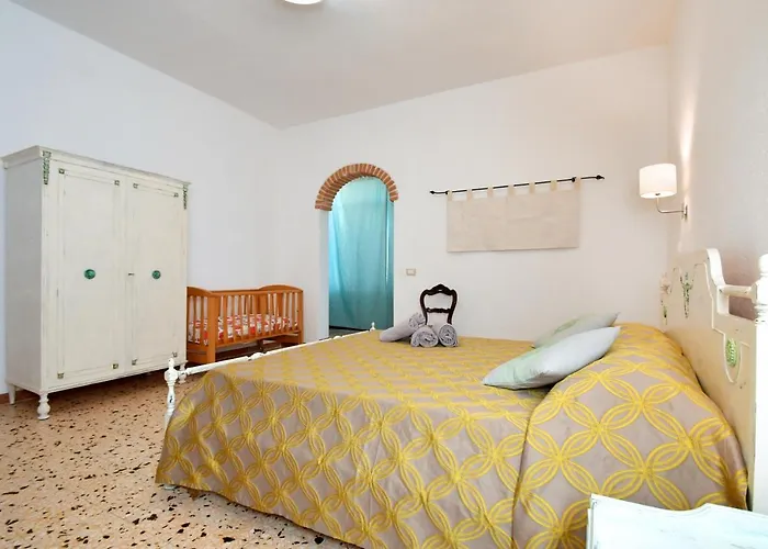 住宿加早餐酒店 Sa Domo De Sos Massaios 3*