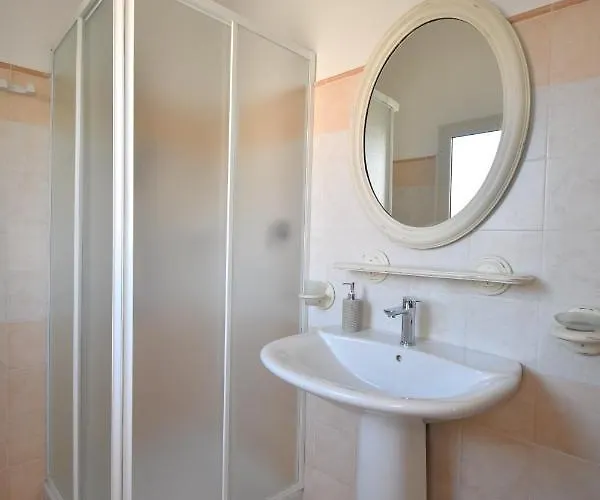 住宿加早餐酒店 Sa Domo De Sos Massaios 3*