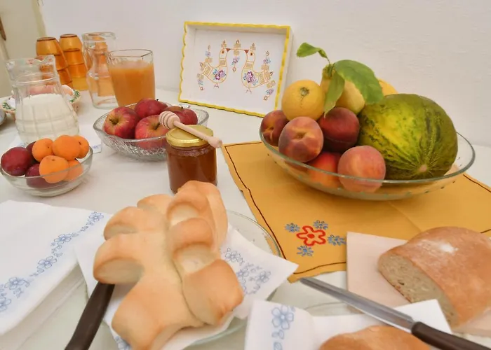 Sa Domo De Sos Massaios 住宿加早餐酒店